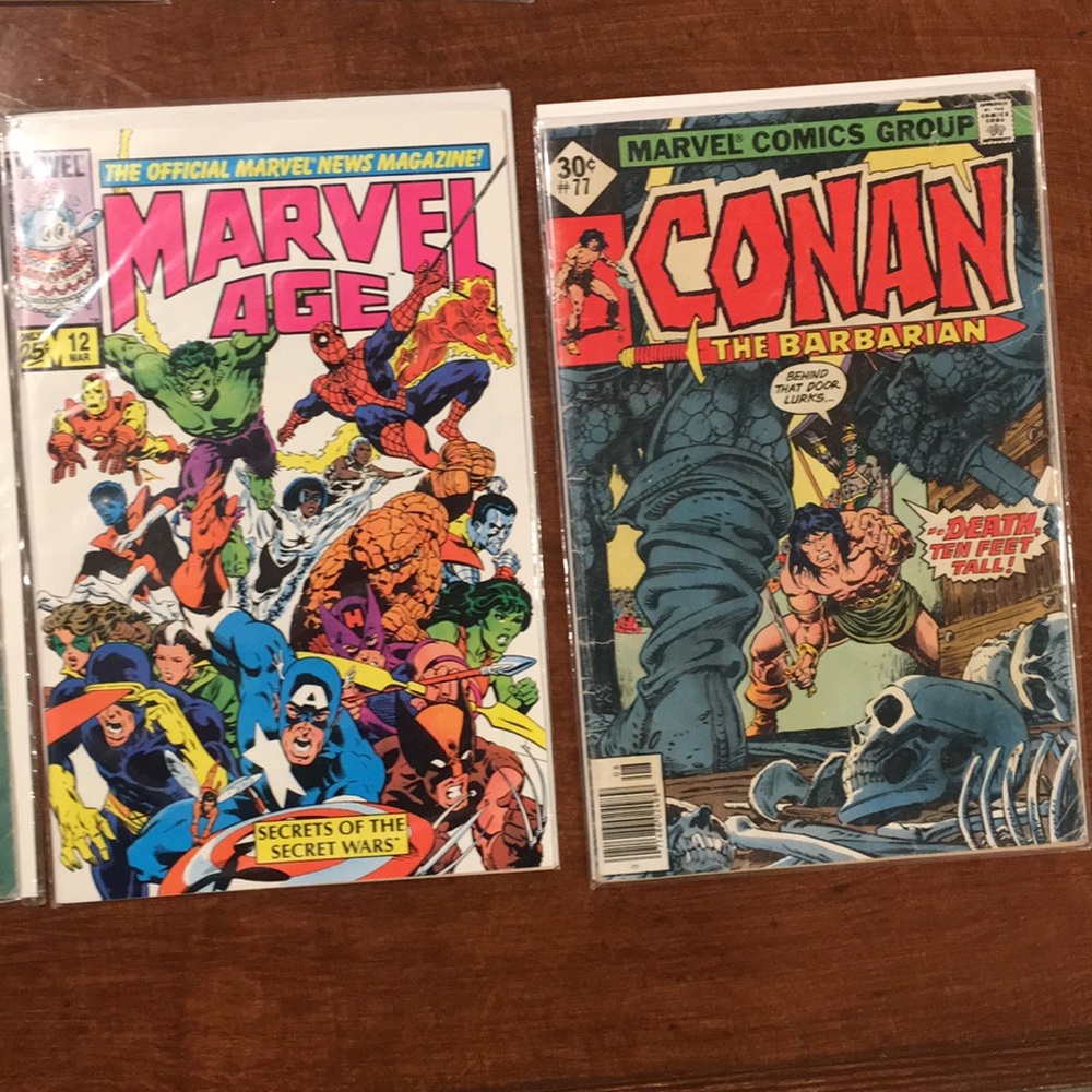 COMIC BOOK - Picture 2 of 3